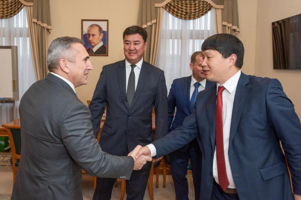 Тюменская область и Киргизская Республика подписали дорожную карту двустороннего сотрудничества